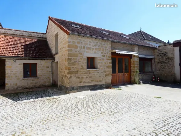 Maison 1 pièce 70 m²