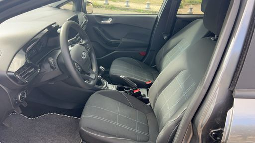 Ford Fiesta 1.0 EcoBoost 95 - Cool And Conect – 2020 – 91726 km – Essence – Boîte Manuelle — photo 11