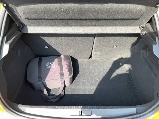 Peugeot 208 electrique 50 kwh 136ch — photo 12