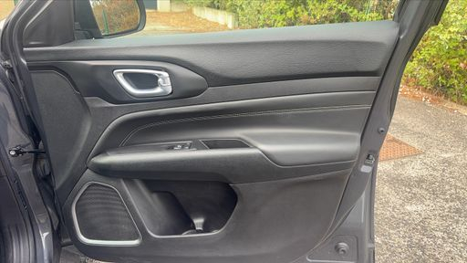 Jeep Compass 1.5 Turbo 130 e-Hybrid 2WD DCT7 - Limited – 2022 – 74619 km – Hybride essence – Boîte Automatique — photo 36