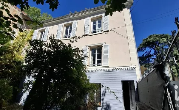 Maison 6 pièces 106 m²