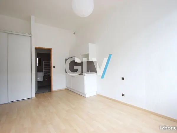 Appartement 1 pièce 19 m²