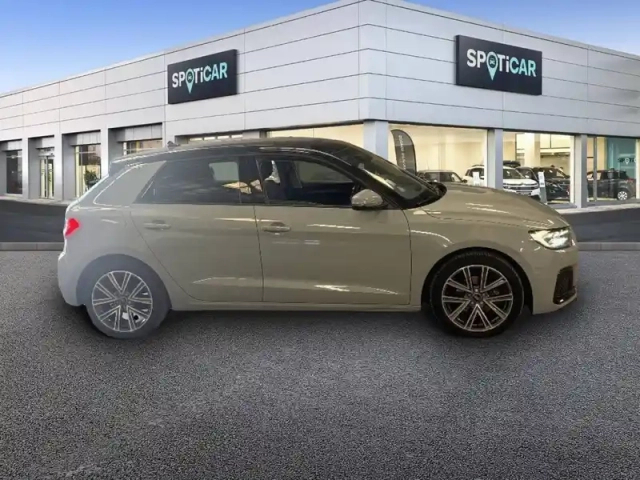 Audi A1 sportback 30 tfsi 110 ch bvm6 — photo 4