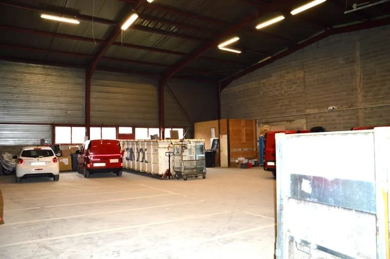 Photo 1
