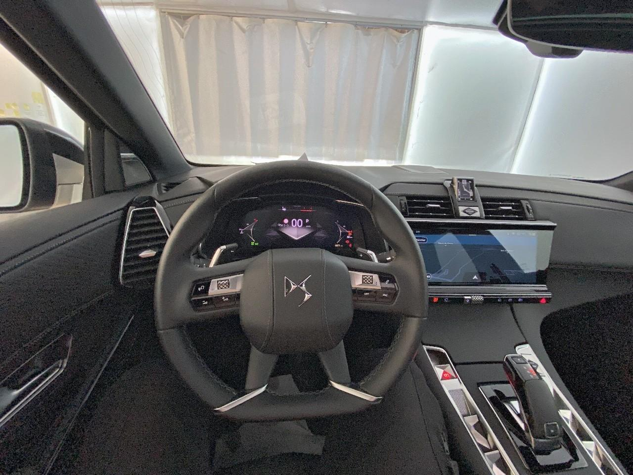 Ds Ds 7 crossback bluehdi 130 eat8 etoile — photo 12