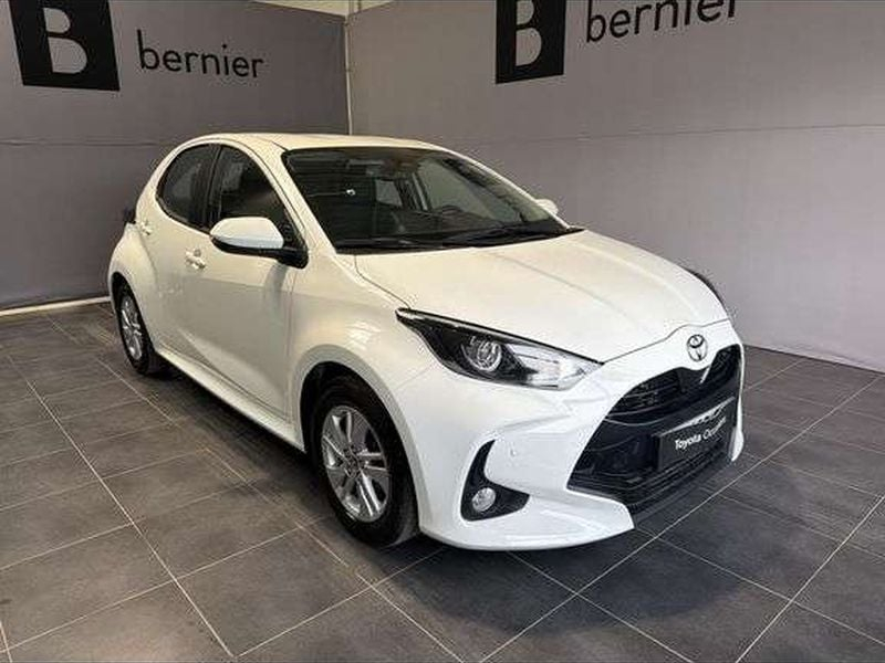 Toyota YARIS Toyota Yaris 120 VVT-i Dynamic Business 5p MC24 — photo 1