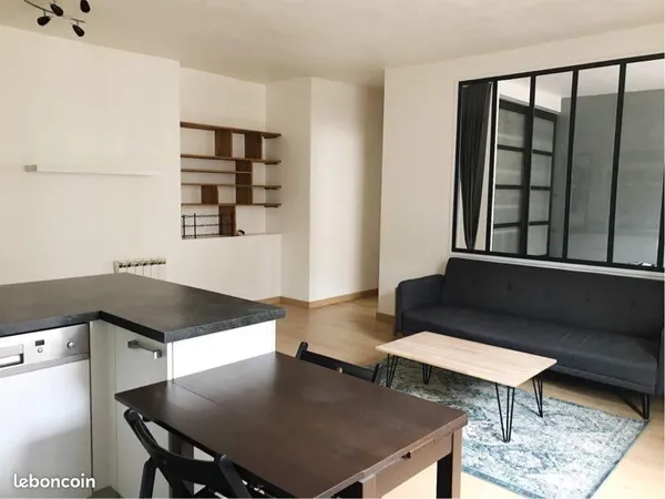 Appartement T2 meublé 50m² - Nantes Centre (Joffre) - Calme sur cour - DPE C