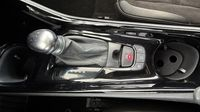Toyota C-Hr 122h JBL Edition 2WD E-CVT RC18 — photo 23