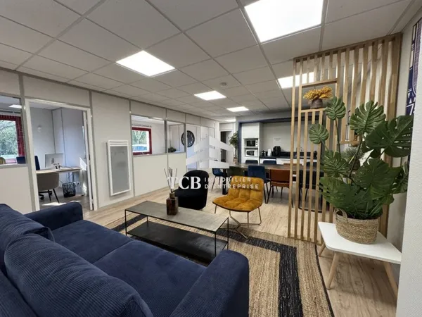 Bureaux 265 m²