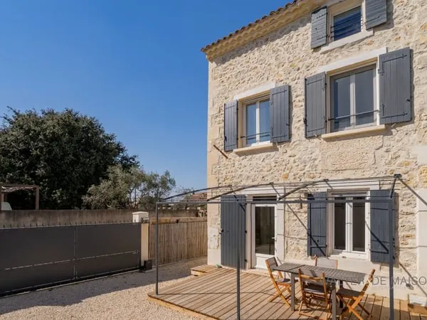 Maison Boulbon 6 pièce(s) 125 m2