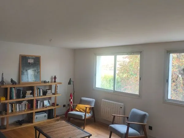 Appartement T2 bis "T3" Busca Monplaisirr