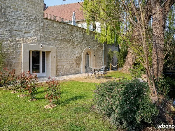 Senlis - Une maison, deux gîtes et mille possibilités au bord de l'eau