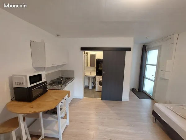 Studio meublé 20m2