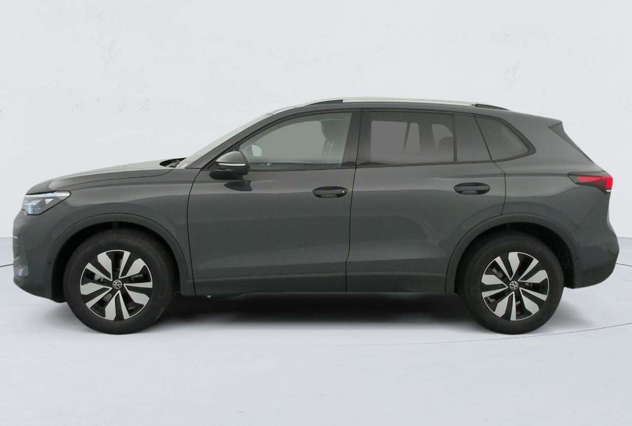 Volkswagen Tiguan — photo 2
