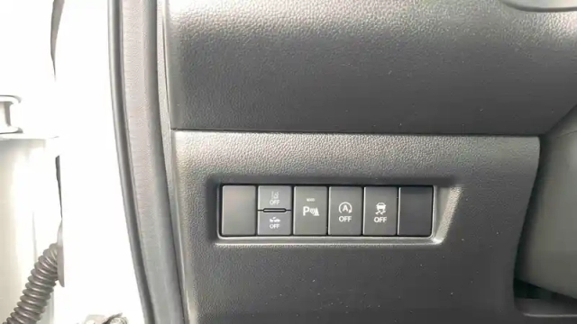 Suzuki Swift 1.2 dualjet hybrid auto (cvt) — photo 25