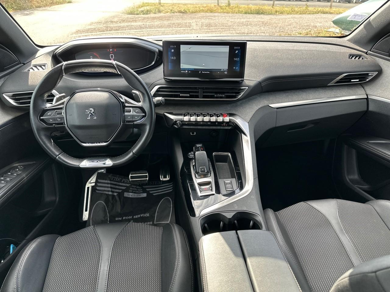 Peugeot 5008 puretech 130ch s&s eat8 gt — photo 11