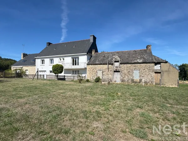 Maison familiale avec dépendance à rénover sur 1 265 m² de terrain