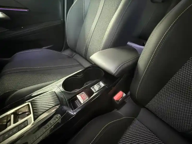 Peugeot 208 electrique 156ch 54 kwh — photo 27