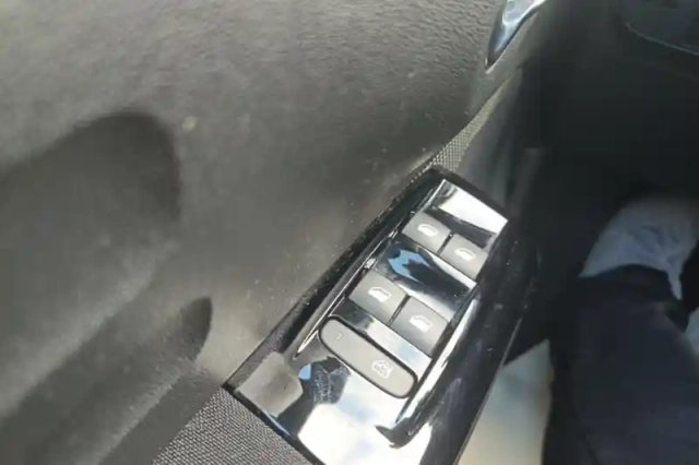 Citroën C3 puretech 110 s&amp;s bvm6 — photo 21