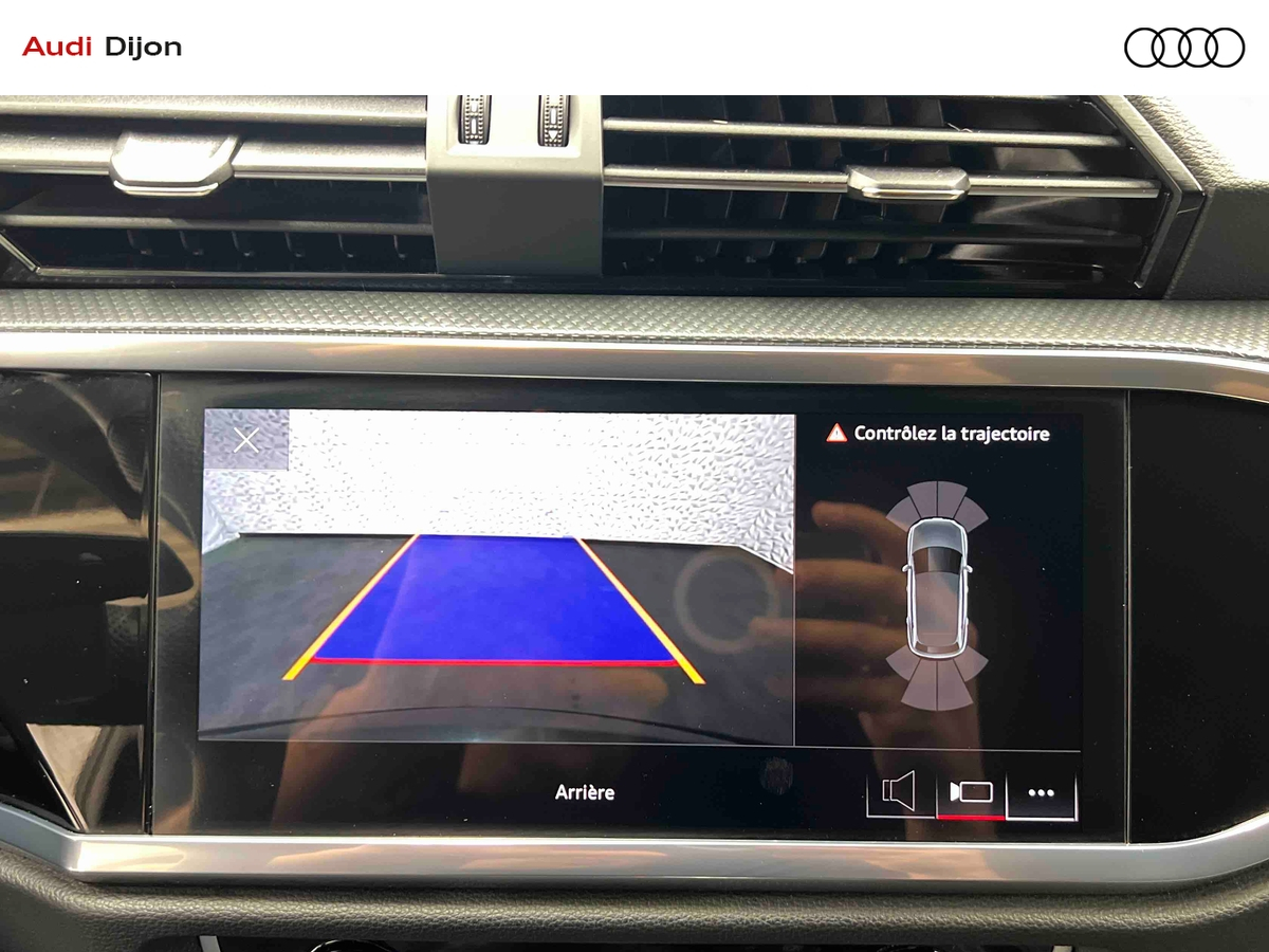 Audi Q3 35 TDI 150 ch S tronic 7 — photo 20