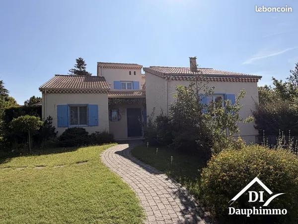 Maison 7 pièces 159 m²
