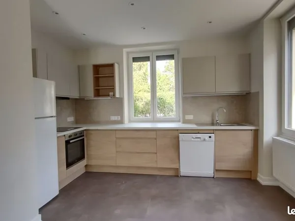 Maison 4 pièces 85 m²