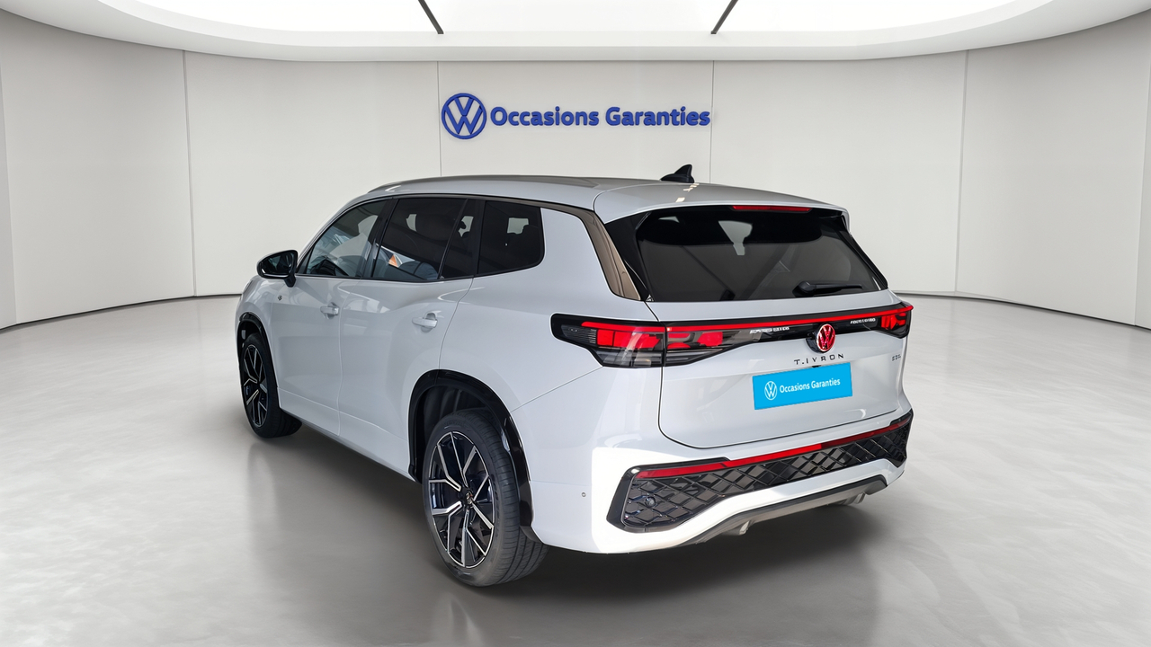 Volkswagen Tayron 1.5 eTSI 150ch DSG7 7pl — photo 3