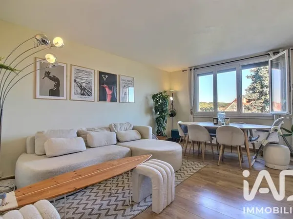 Appartement 4 pièces 81 m²