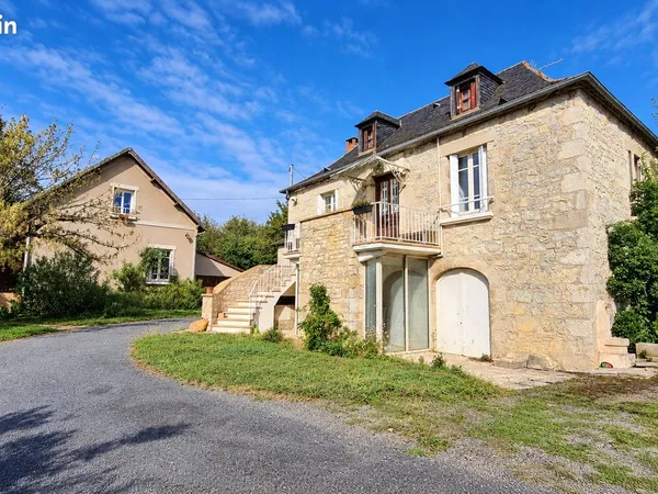 Maison 9 pièces 180 m²