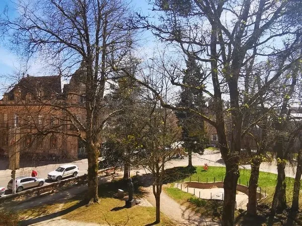 Vente / Autres - 314 m²