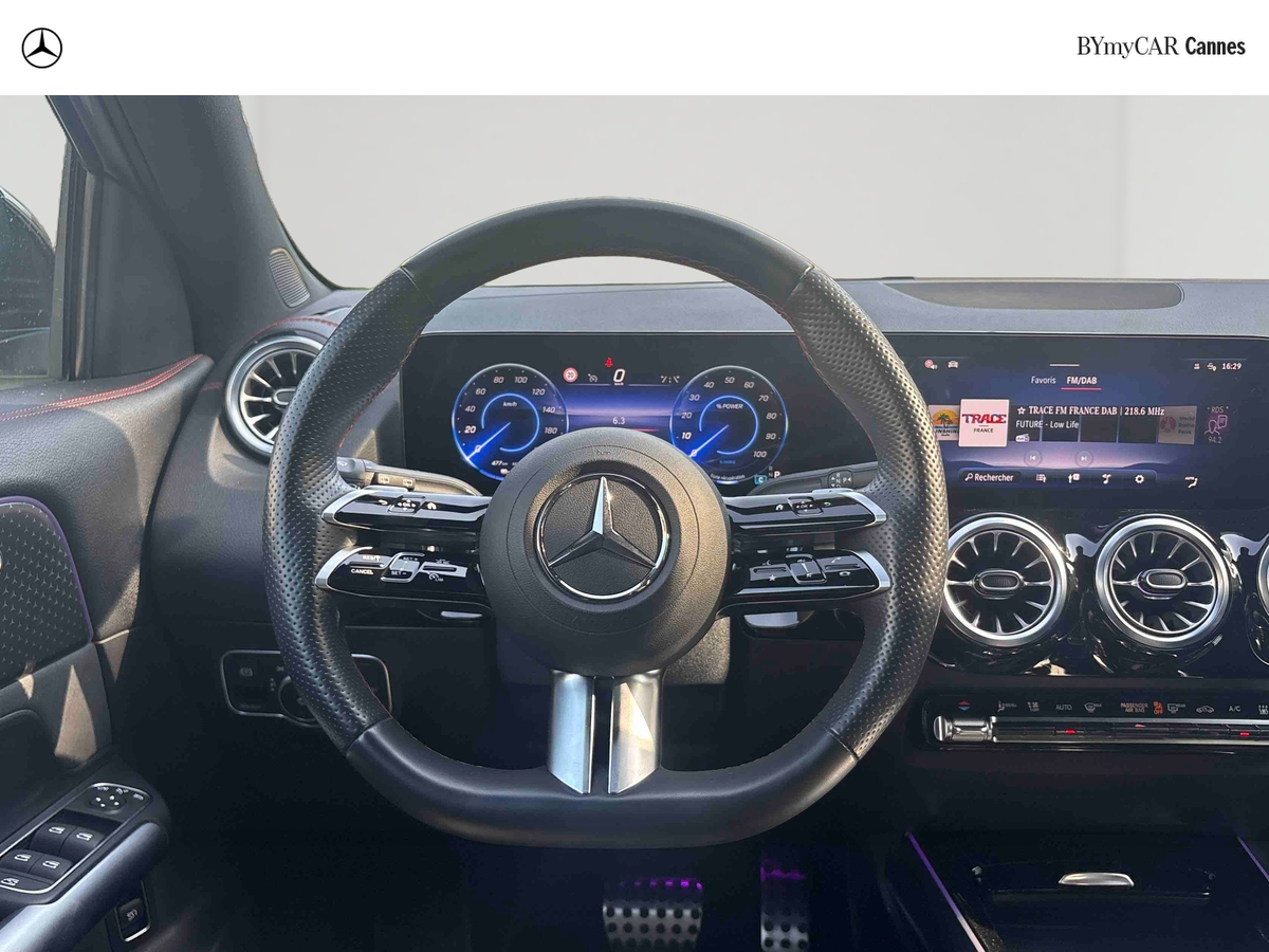 Mercedes EQA 250+ — photo 10