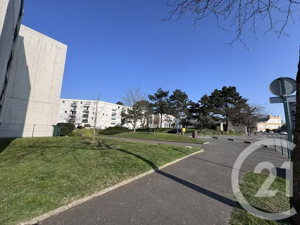Appartement 4 pièces 83 m²