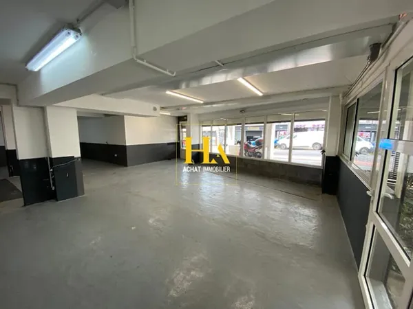 Local 3 pièces 127 m²