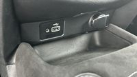 Nissan Juke 1.6 Hybrid 143ch N-Design 2022.5 — photo 19