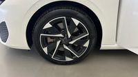 Peugeot 308 PHEV 180ch Allure Pack e-EAT8 — photo 20