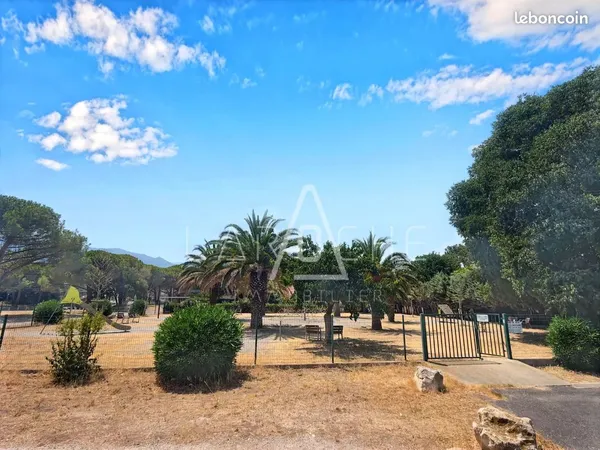 Villa 3 pièces 90 m²