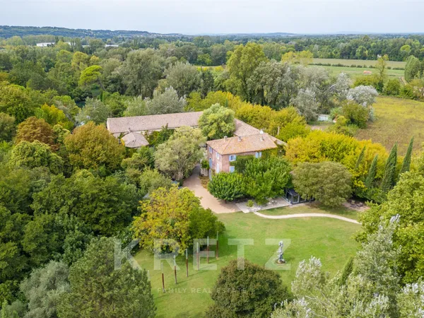 Un domaine d'exception au fil de la Sorgue