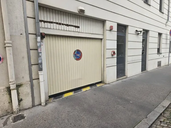 Parking 28 m²