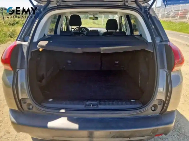 Peugeot 2008 1.6 bluehdi 100ch bvm5 — photo 6