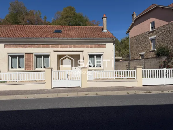 Pavillon en centre ville, proche de toutes commodités à pied !
