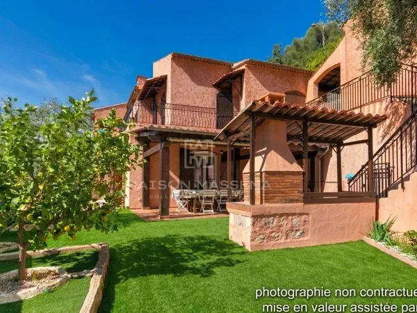 Charmante maison mitoyenne 4 pièces à Nice, 94 m²