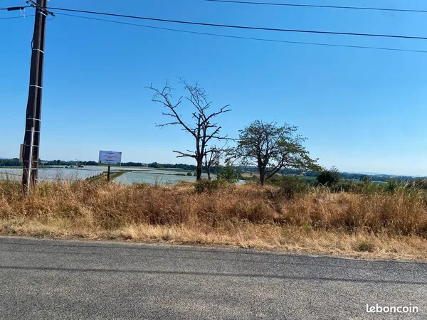 Terrain constructible à vendre