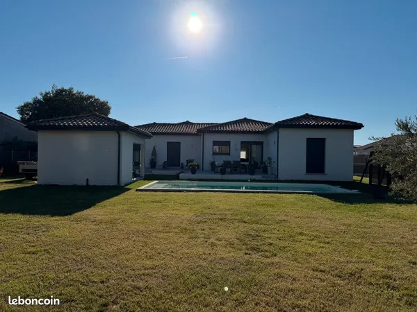Maison T5 avec piscine AUTERIVE