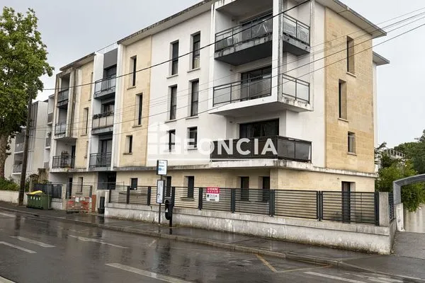 Appartement meublé 1 pièce 33 m²