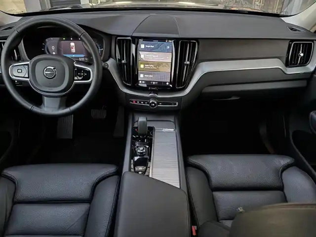 Volvo Xc60 t6 awd hybride rechargeable 253 ch+145 ch geartronic 8 — photo 12
