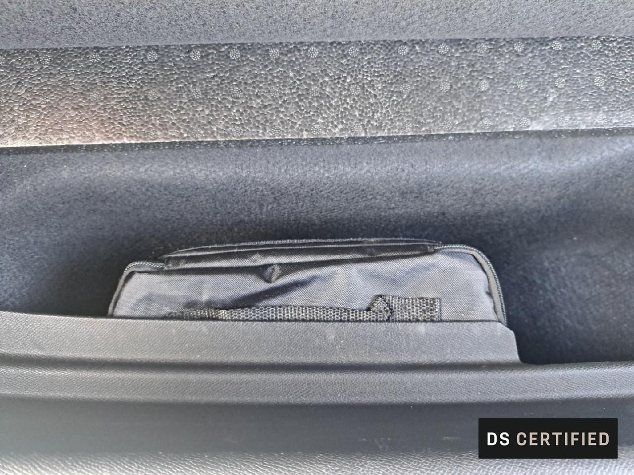 Ds Ds 7 crossback hybride rechargeable e-tense 225 eat8 rivoli — photo 29