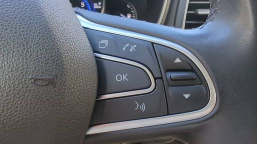 Renault Megane 1.2 TCe 130.0 - Intens – 2016 – 12170 km – Essence – Boîte Manuelle — photo 4