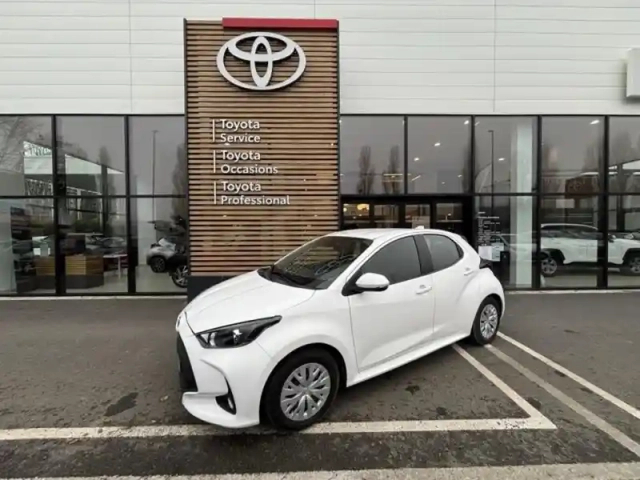 Toyota Yaris 116h france business 5p