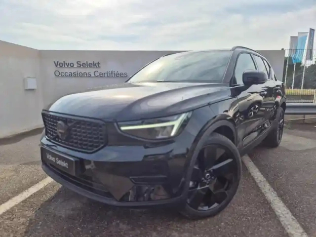 Volvo Xc40 b3 163ch black edition dct 7