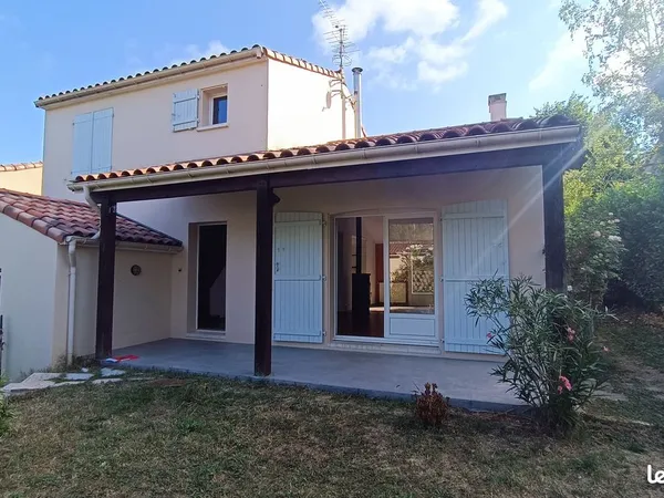 Maison familiale T4 de 103 m² - Aucun travaux - Terrain 509 m² - Garage - Saint-Jean (31240) - 378 0